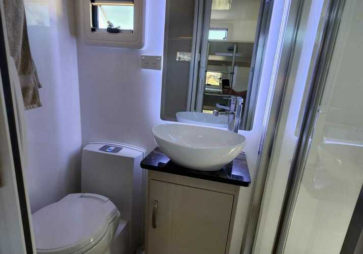 Image of a Caravan - Image 19