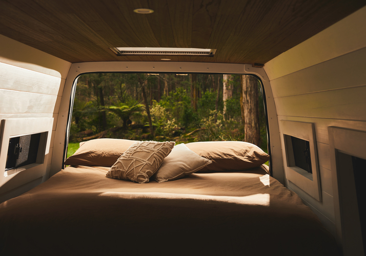 Image of a Campervan - Image 12
