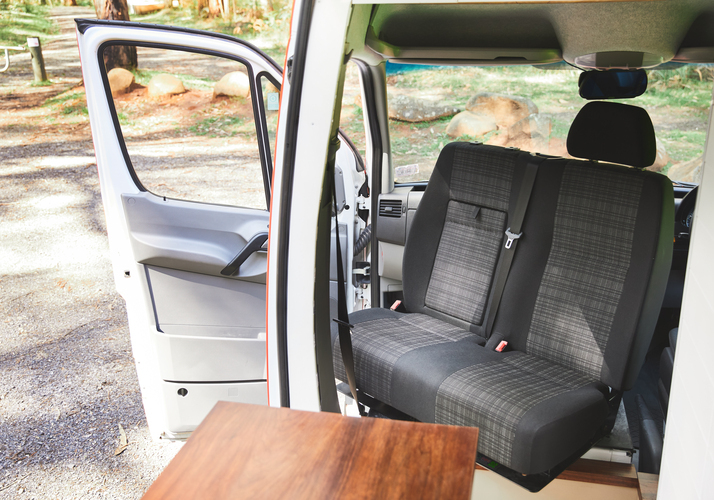 Image of a Campervan - Image 4