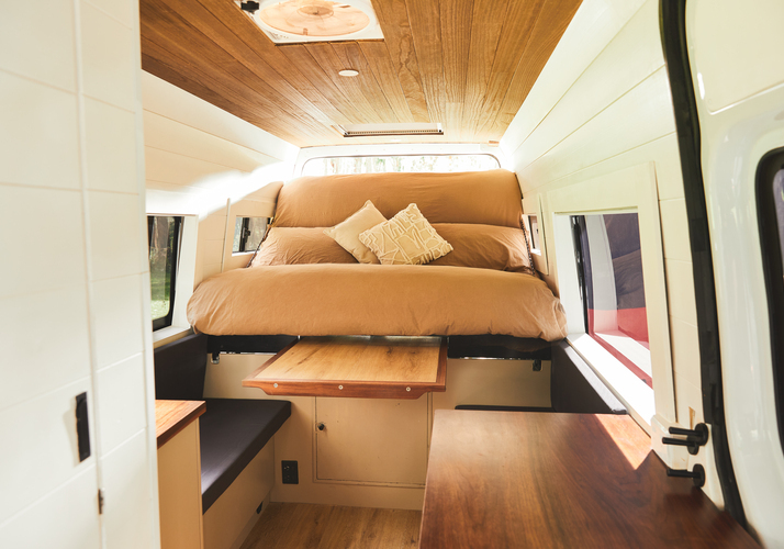 Image of a Campervan - Image 8