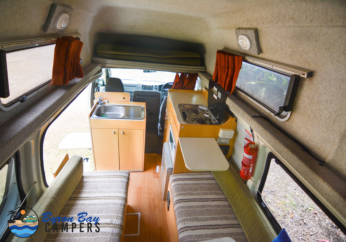 Image of a Campervan - Image 4