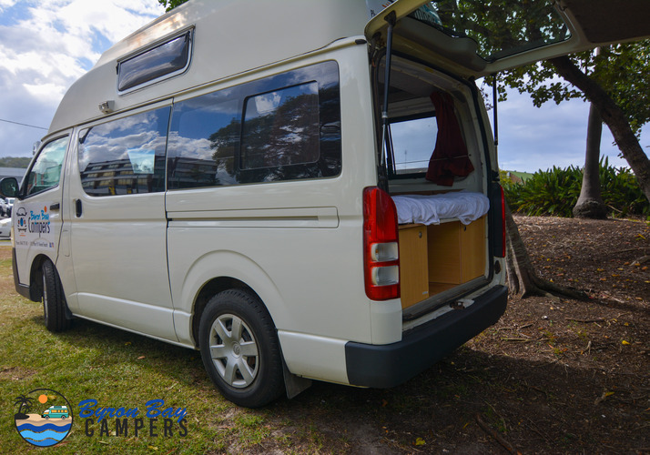 Image of a Campervan - Image 16