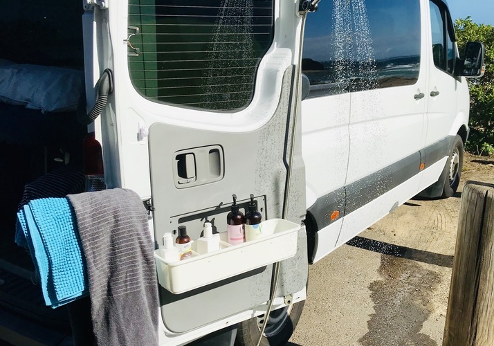 Image of a Motorhome - Image 7