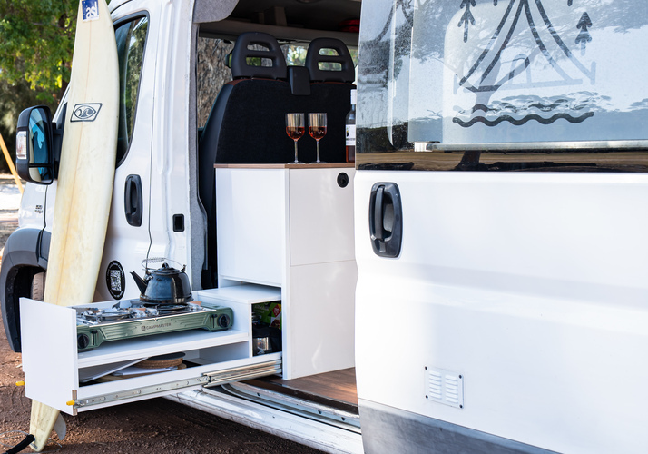 Image of a Campervan - Image 4