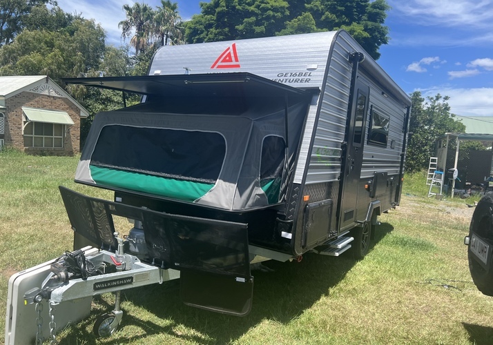 Image of a Caravan - Image 2