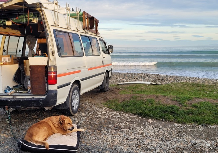 Image of a Campervan - Image 4