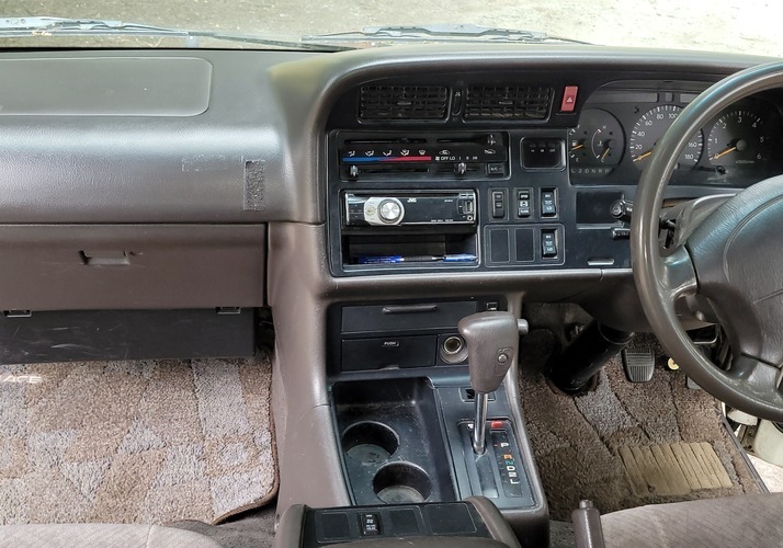 Image of a Campervan - Image 17