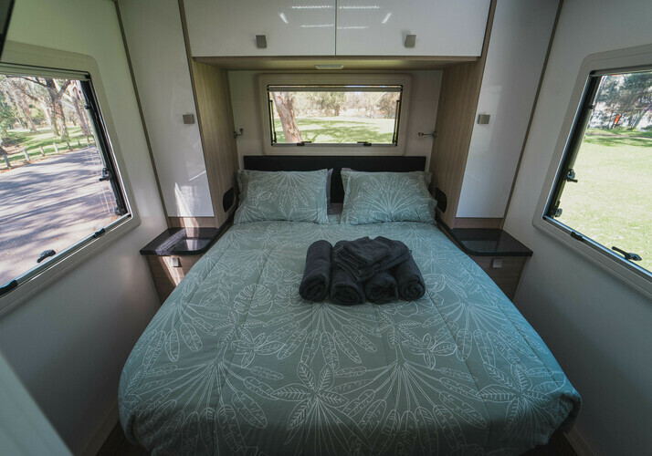 Image of a Motorhome - Image 10