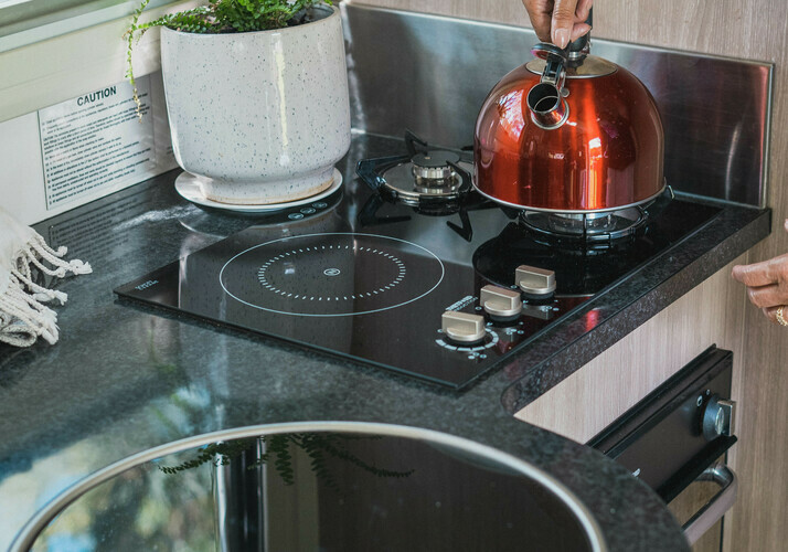 Image of a Motorhome - Image 4