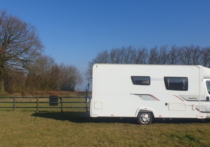 Image of a Motorhome - Image 5