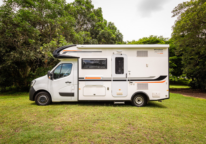 Image of a Motorhome - Image 10