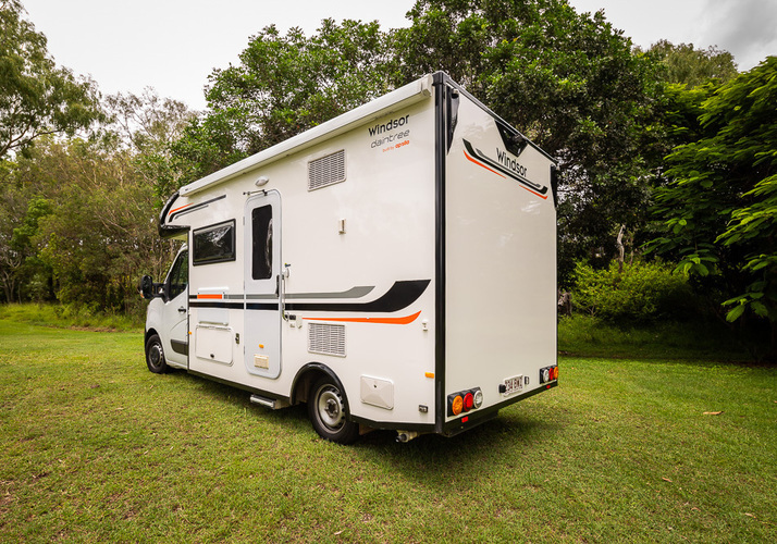 Image of a Motorhome - Image 14