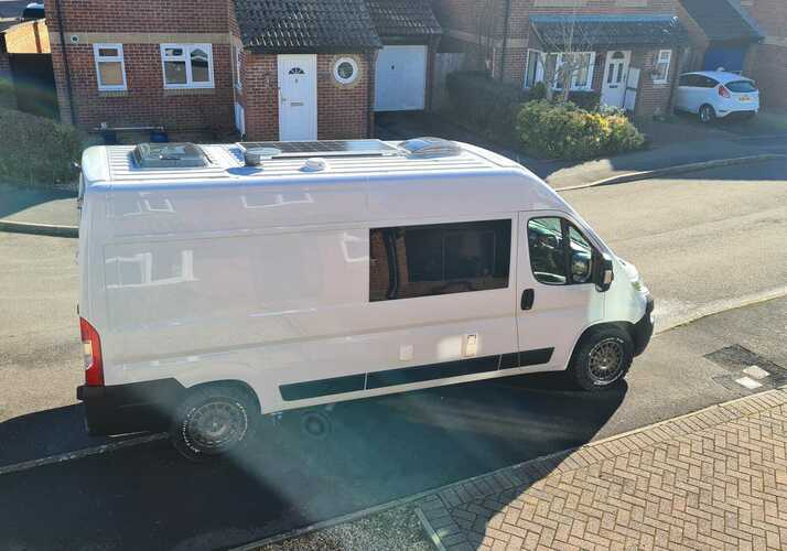 Image of a Campervan - Image 14