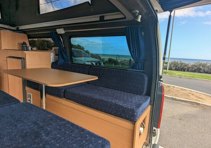 Image of a Campervan - Image 2