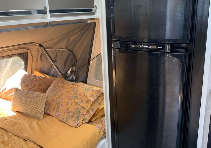 Image of a Caravan - Image 11
