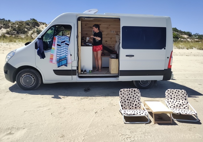 Image of a Campervan - Image 19
