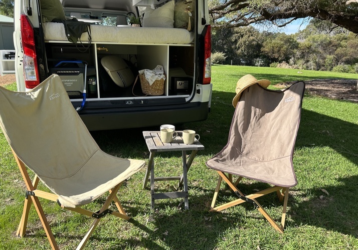 Image of a Campervan - Image 9