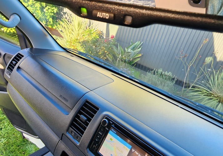 Image of a Campervan - Image 8