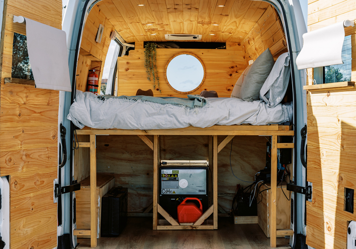 Image of a Campervan - Image 5