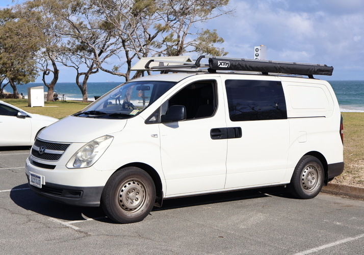 Image of a Campervan - Image 11