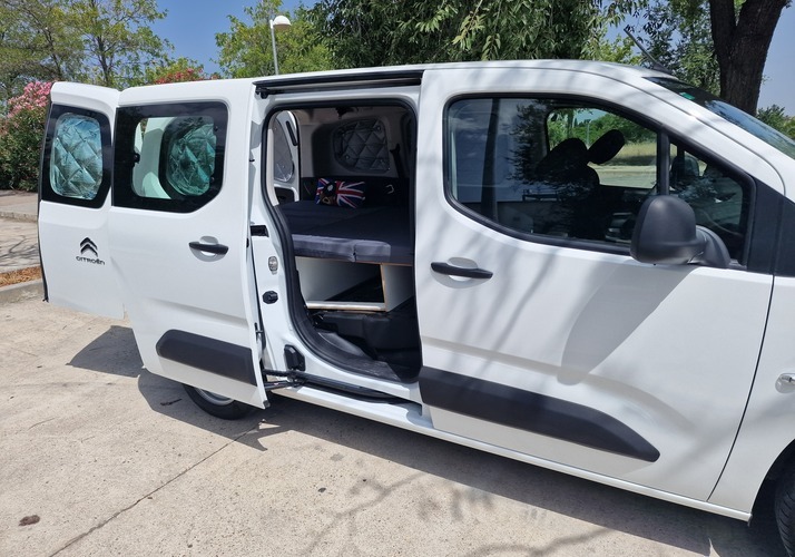 Imagen de un Campervan - Imagen 2