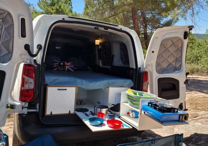 Imagen de un Campervan - Imagen 13