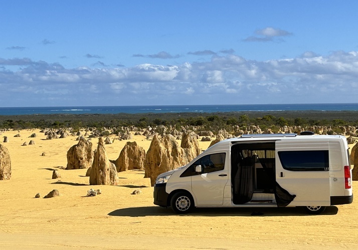 Image of a Campervan - Image 10