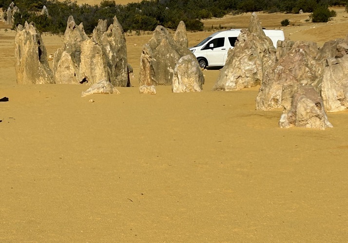 Image of a Campervan - Image 11