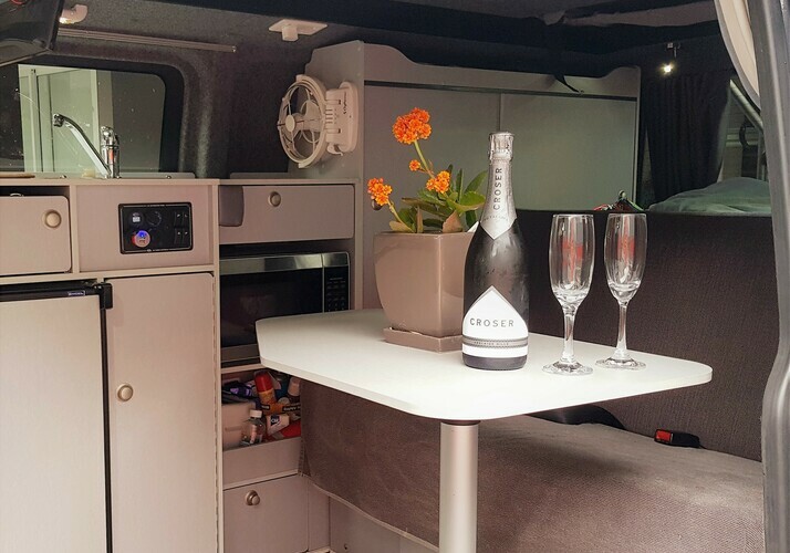 Image of a Campervan - Image 4