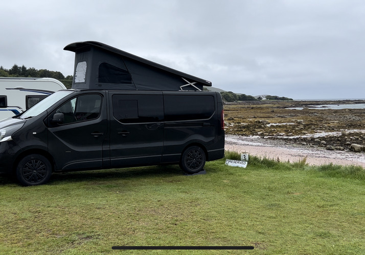 Image of a Campervan - Image 10