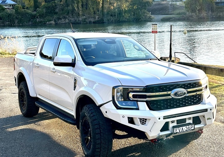 Image of a Tow Vehicle - Image 7