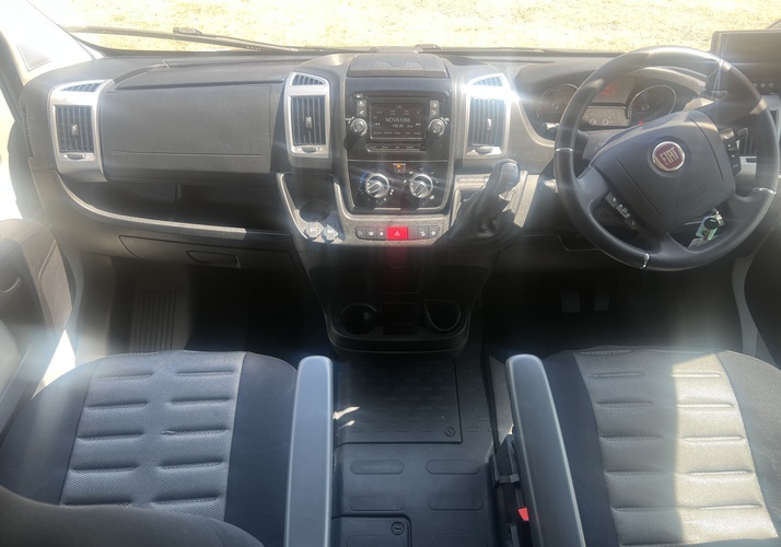 Image of a Motorhome - Image 13