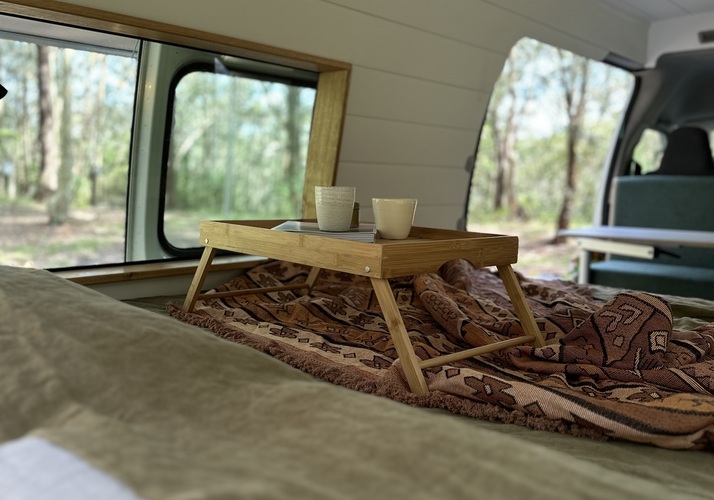 Image of a Campervan - Image 10