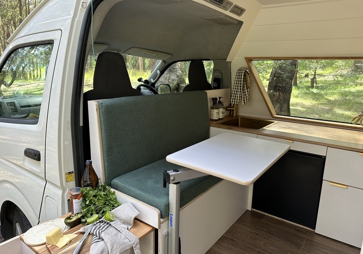 Image of a Campervan - Image 6