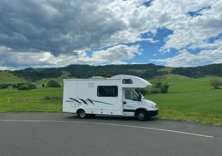 Image of a Motorhome - Image 3