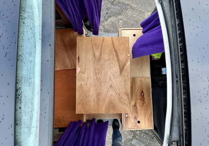 Image of a Campervan - Image 5