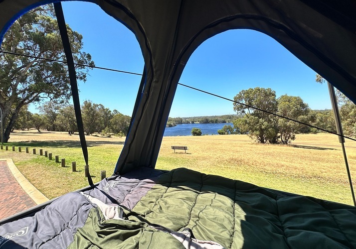 Image of a Campervan - Image 9