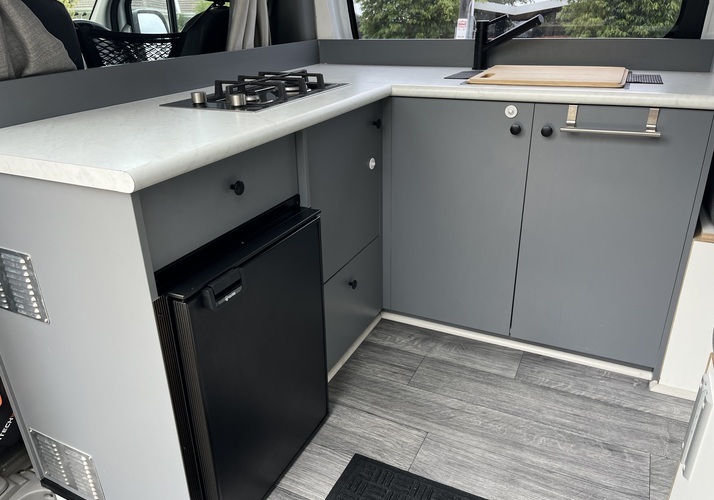 Image of a Campervan - Image 8
