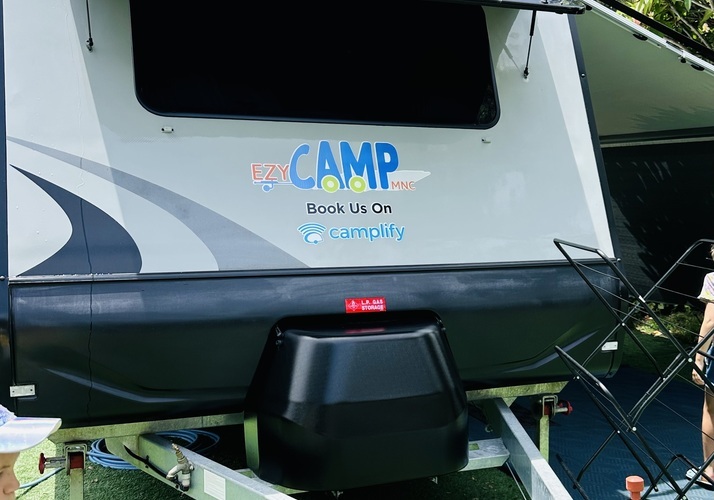 Image of a Caravan - Image 1
