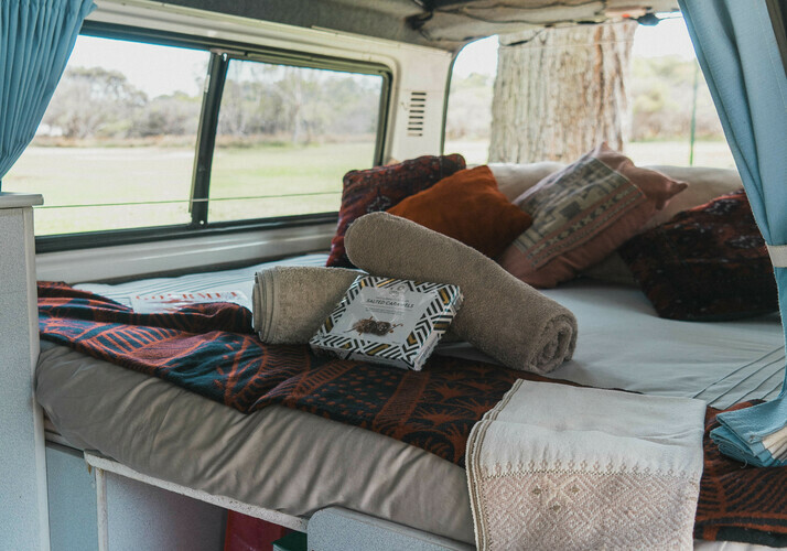 Image of a Campervan - Image 11