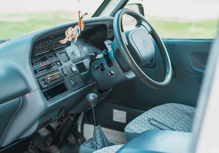Image of a Campervan - Image 12