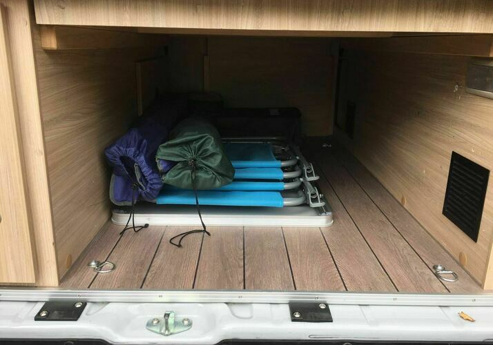 Image of a Campervan - Image 15