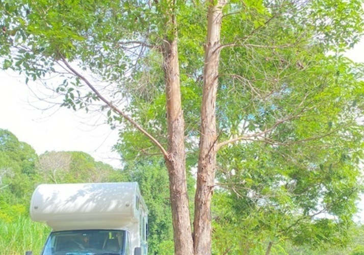 Image of a Motorhome - Image 6