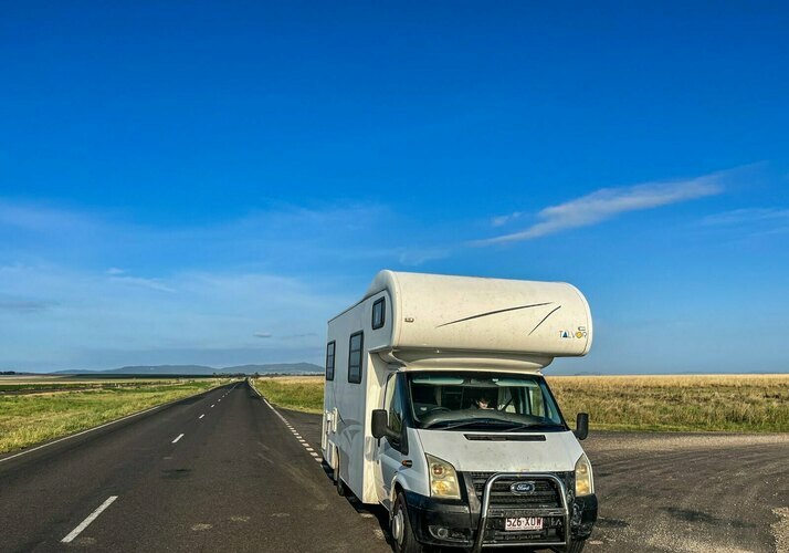 Image of a Motorhome - Image 18