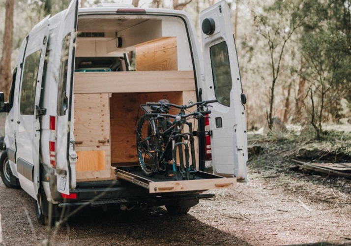 Image of a Motorhome - Image 5