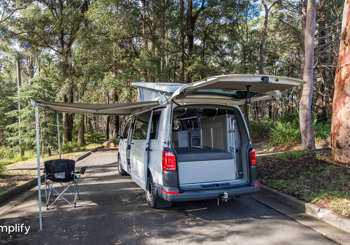 Image of a Campervan - Image 4