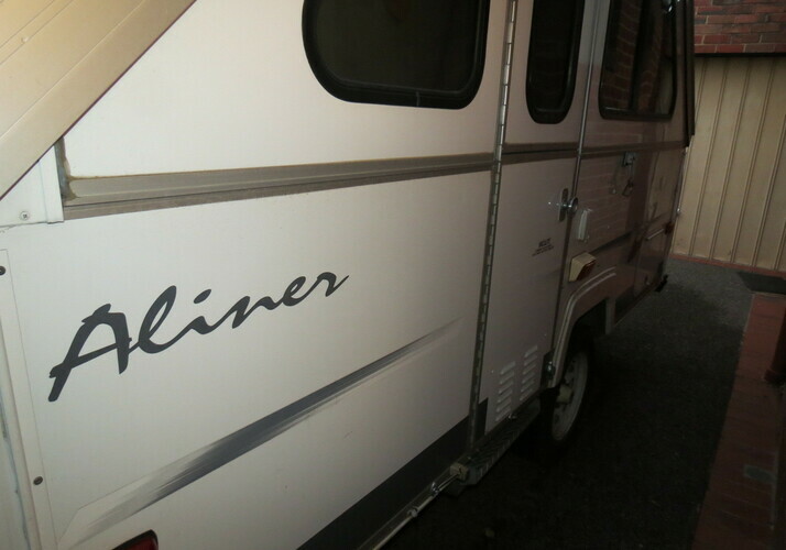 Image of a Caravan - Image 21