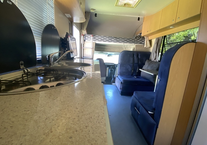 Image of a Motorhome - Image 9