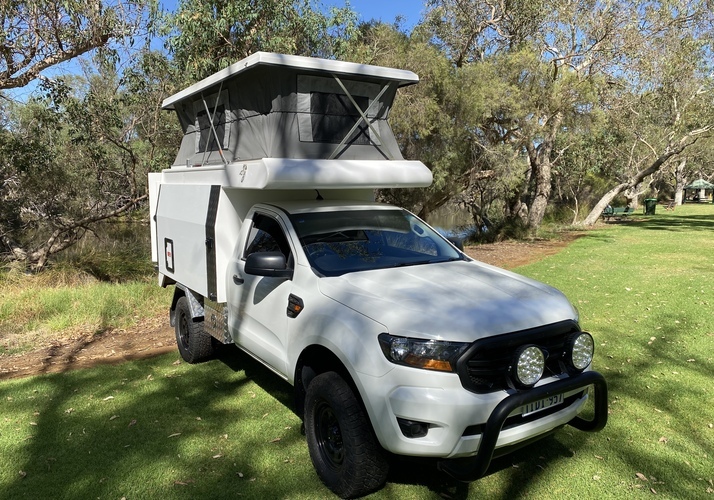 Image of a Campervan - Image 7