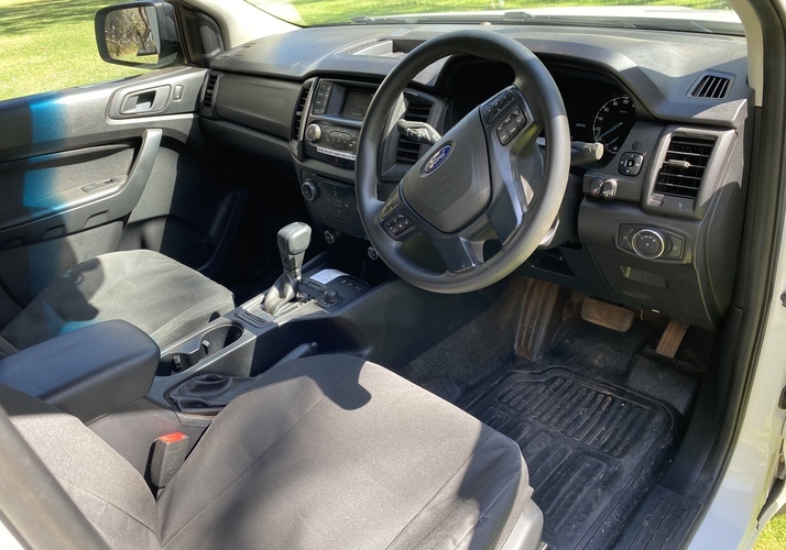 Image of a Campervan - Image 6